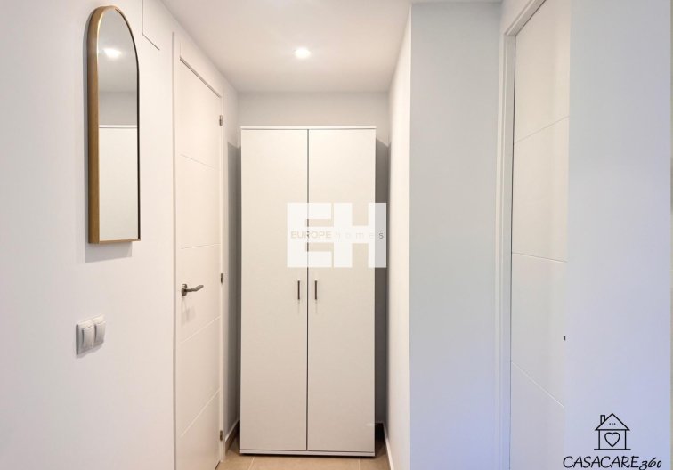 Segunda mano - Apartamento  - Torrevieja - El Acequión - Los Náufragos