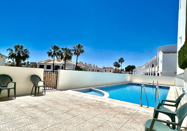 Segunda mano - town house - La Zenia - Costa Blanca