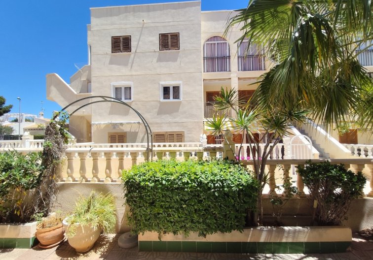 Segunda mano - town house - La Zenia - Costa Blanca