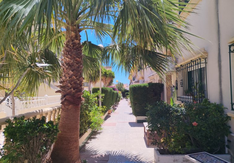 Segunda mano - town house - La Zenia - Costa Blanca