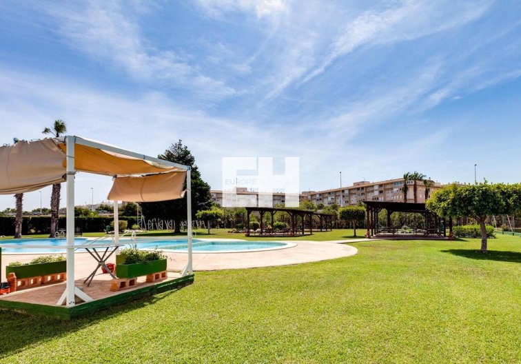 Wiederverkauf - Bungalow - Torrevieja - Parque De Las Naciones