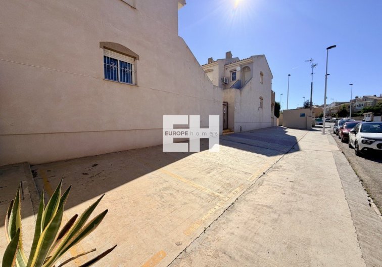 Wiederverkauf - town house - Torrevieja - Costa Blanca