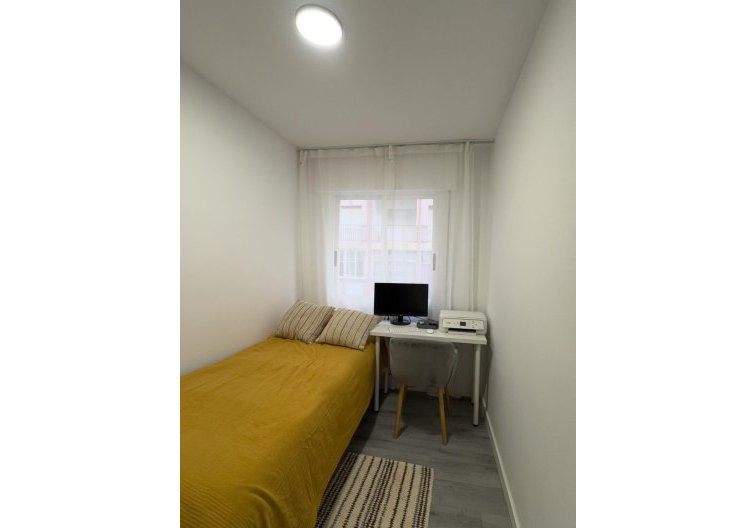 Segunda mano - Apartamento  - Torrevieja - Curva Del Palangre