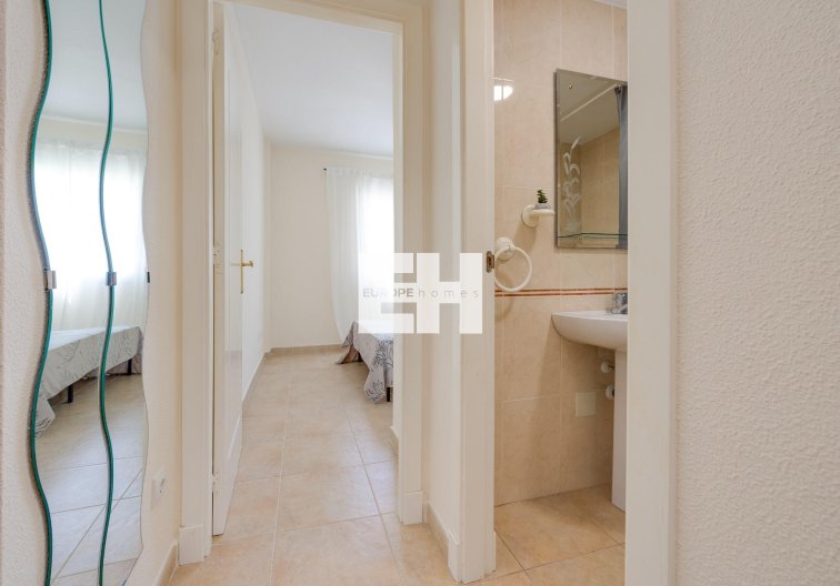 Segunda mano - Bungalow - Torrevieja - Aguas Nuevas 1
