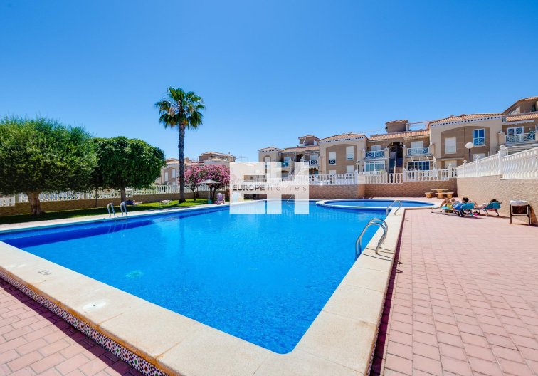 Segunda mano - Bungalow - Torrevieja - Aguas Nuevas 1