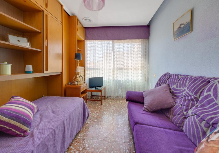 Wiederverkauf - Wohnung - Torrevieja - Centro