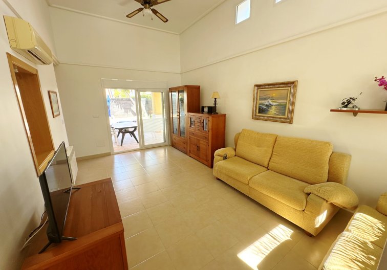 Segunda mano - villa - Mar Menor Golf Resort - Inland