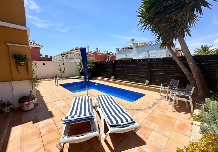 Segunda mano - villa - Mar Menor Golf Resort - Inland
