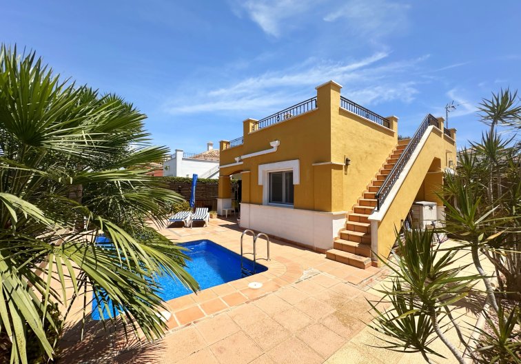 Segunda mano - villa - Mar Menor Golf Resort - Inland