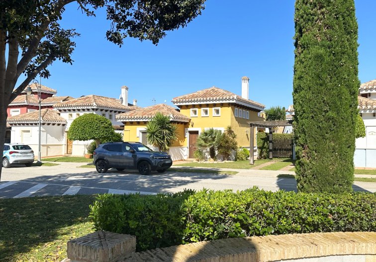 Segunda mano - villa - Mar Menor Golf Resort - Inland