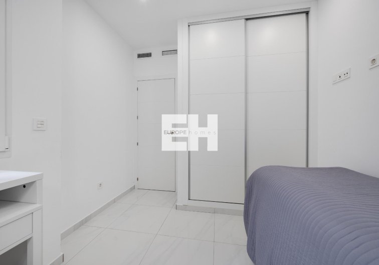 Revente - town house - Torrevieja - Los Balcones 