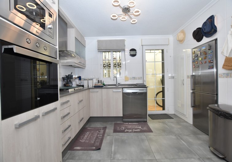 Wiederverkauf - villa - Orihuela Costa - Costa Blanca