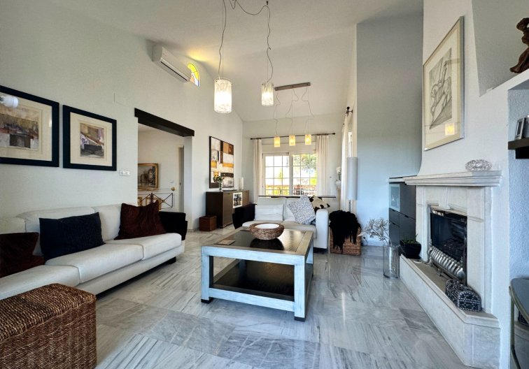 Revente - villa - Orihuela Costa - Costa Blanca