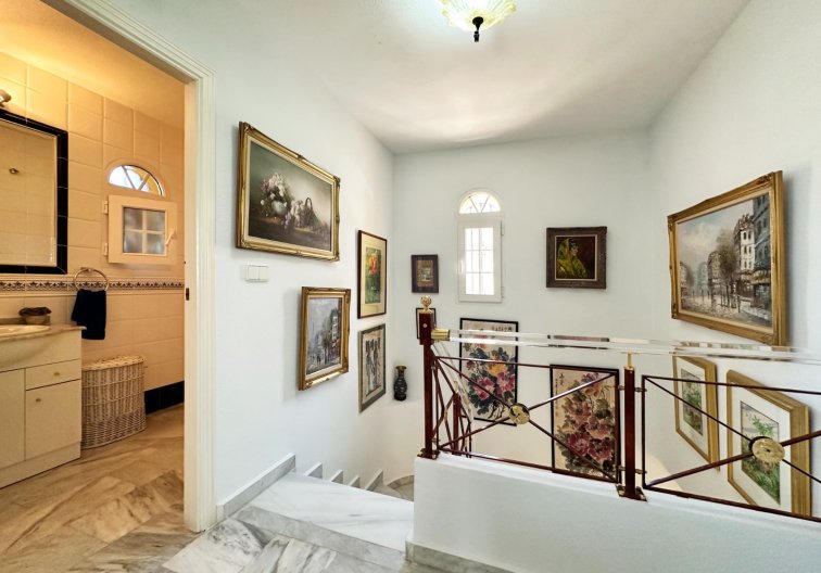 Revente - villa - Orihuela Costa - Costa Blanca