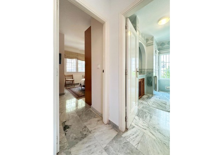 Revente - villa - Orihuela Costa - Costa Blanca