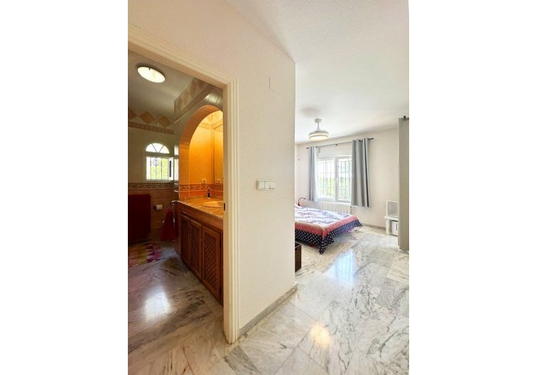 Revente - villa - Orihuela Costa - Costa Blanca