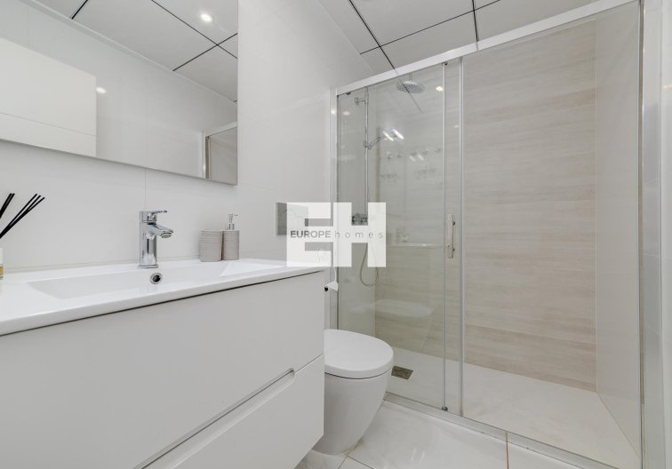 Revente - town house - Villamartin - Orihuela Costa