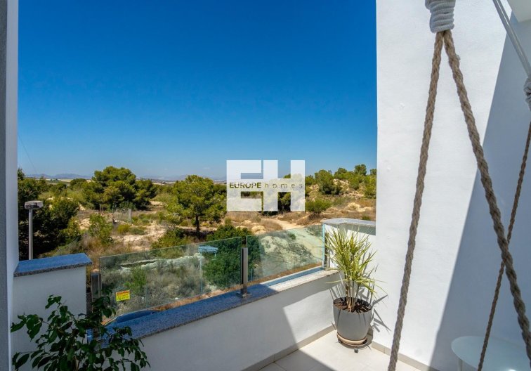 Revente - town house - Villamartin - Orihuela Costa