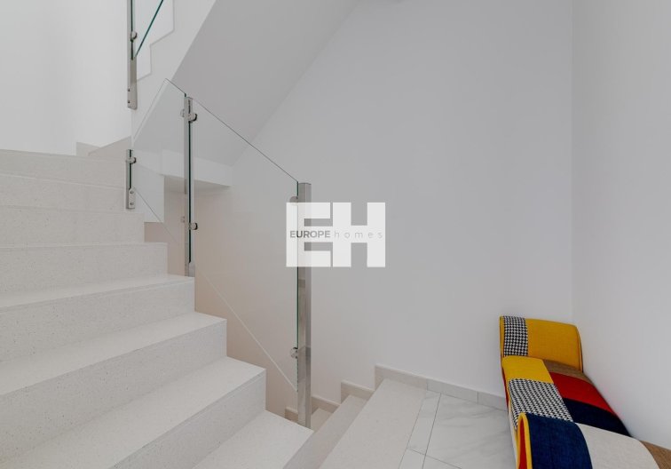 Revente - town house - Villamartin - Orihuela Costa