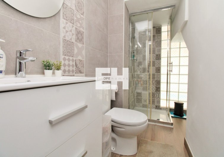 Revente - town house - Villamartin - Costa Blanca