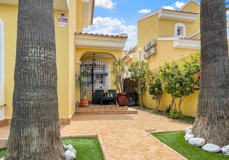Segunda mano - villa - Orihuela Costa - Costa Blanca