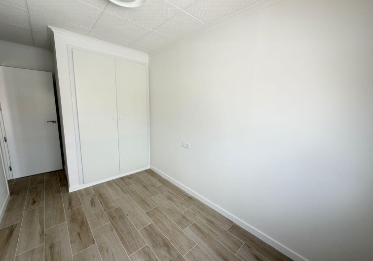 Segunda mano - town house - Torrevieja - Sector 25