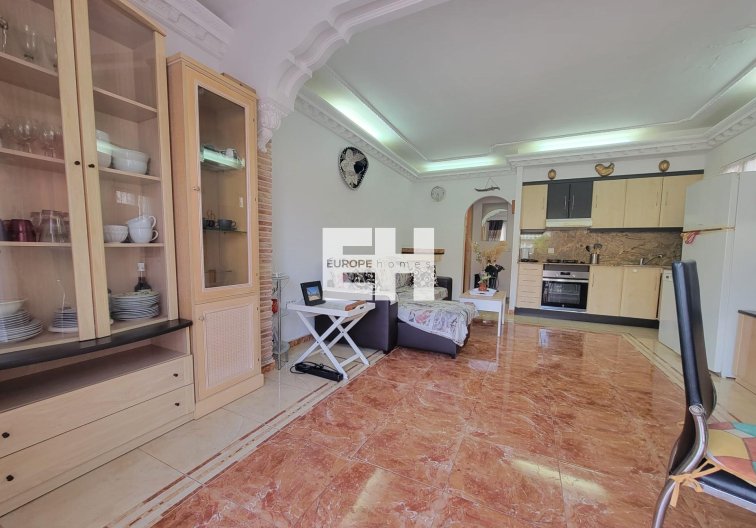 Wiederverkauf - town house - Torrevieja - El Chaparral