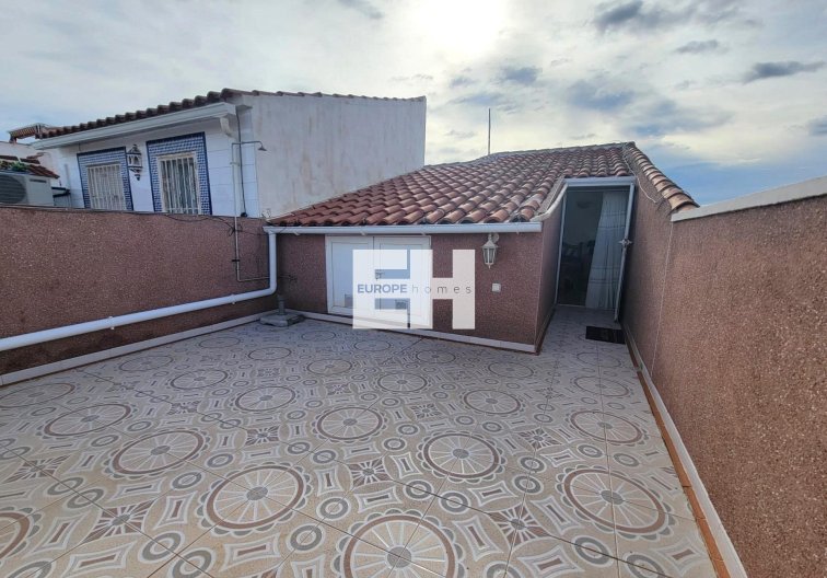 Wiederverkauf - town house - Torrevieja - El Chaparral