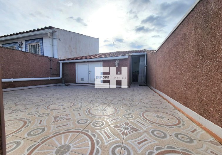 Wiederverkauf - town house - Torrevieja - El Chaparral