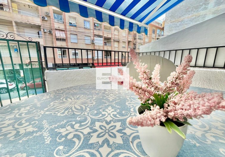Wiederverkauf - Wohnung - Torrevieja - Playa de los Locos