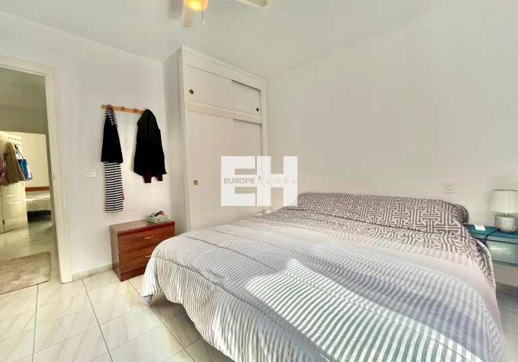 Wiederverkauf - Wohnung - Torrevieja - Playa de los Locos