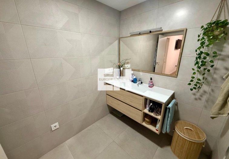 Revente - Appartement - Torrevieja - Centro