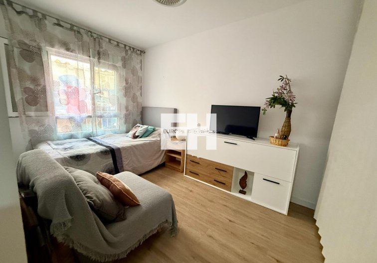 Revente - Appartement - Torrevieja - Centro