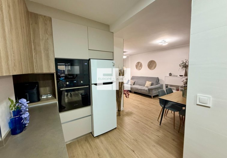 Revente - Appartement - Torrevieja - Centro