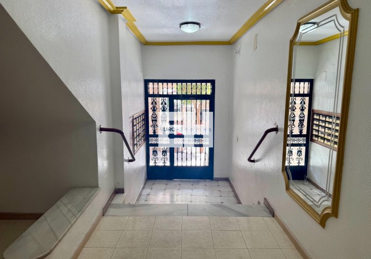 Revente - Appartement - Torrevieja - Centro
