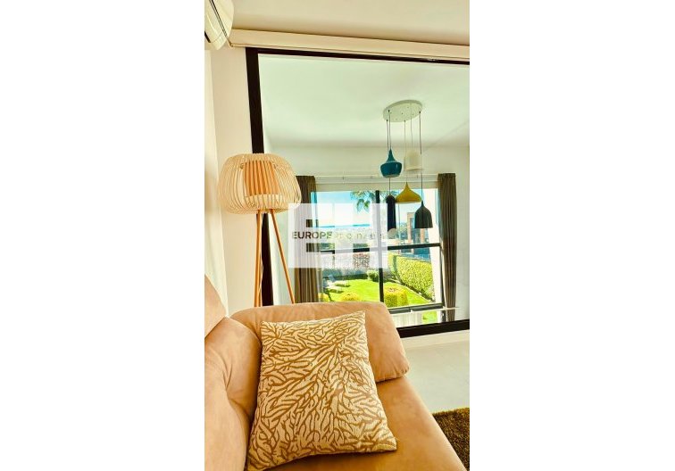 Herverkoop - town house - Orihuela Costa - Villamartín
