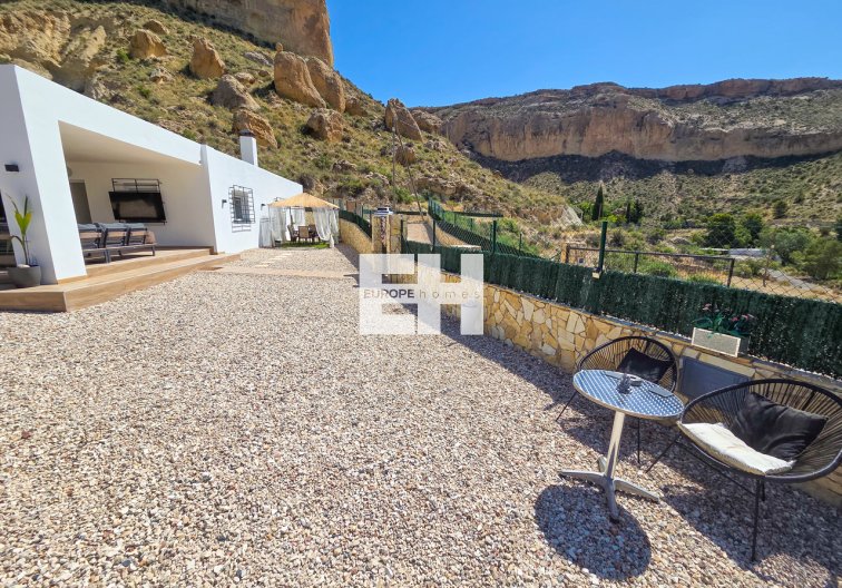 Resale - villa - Crevillent - Inland