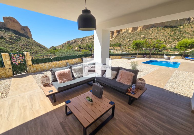Resale - villa - Crevillent - Inland