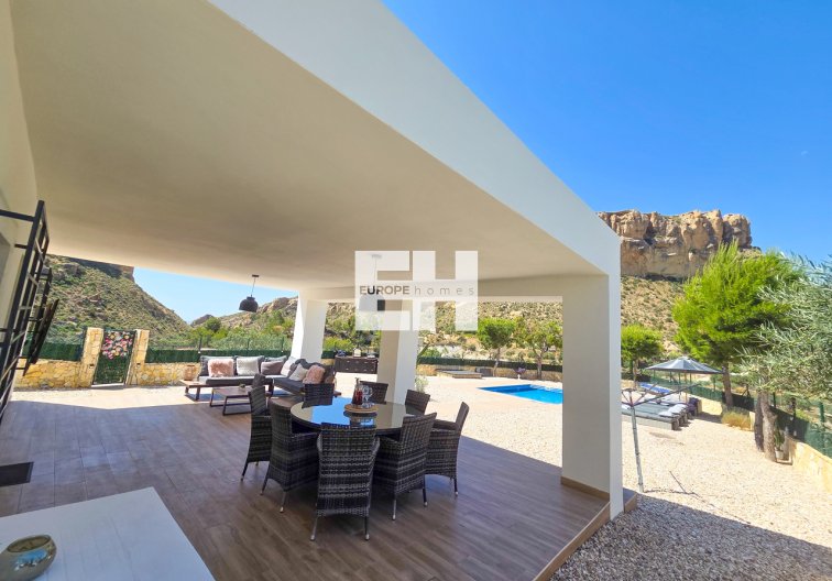 Resale - villa - Crevillent - Inland