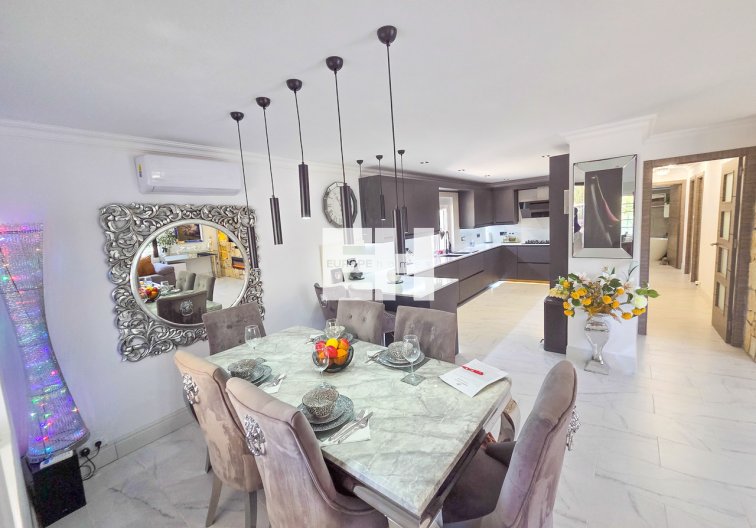 Resale - villa - Crevillent - Inland