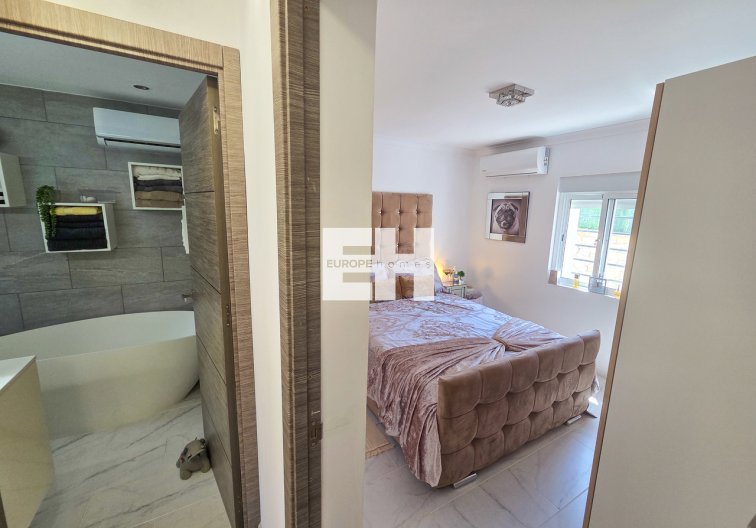 Resale - villa - Crevillent - Inland