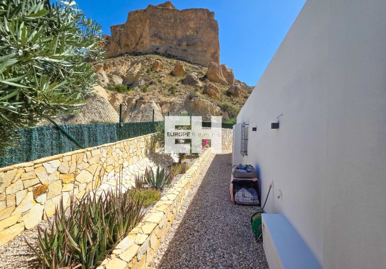Resale - villa - Crevillent - Inland