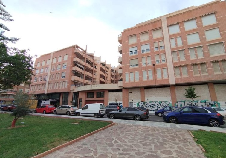 Segunda mano - Apartamento  - Torrevieja - HABANERAS PLAZA SANTA MARIA