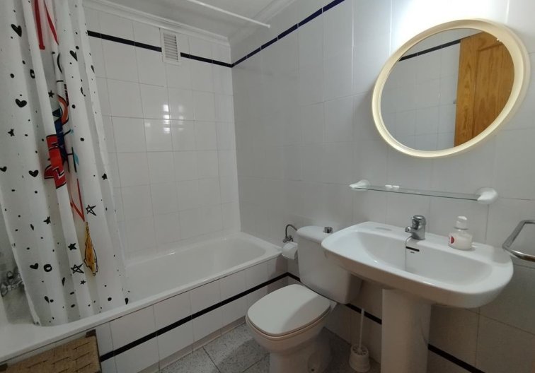 Segunda mano - Apartamento  - Torrevieja - HABANERAS PLAZA SANTA MARIA