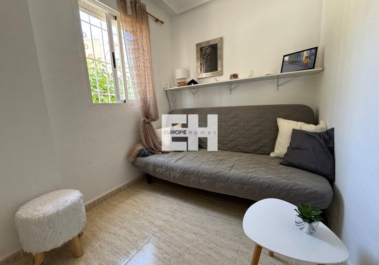Segunda mano - Bungalow - Torrevieja - La Siesta - El Salado - Torreta