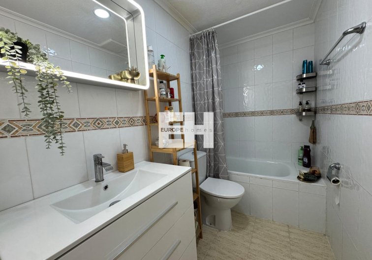 Segunda mano - Bungalow - Torrevieja - La Siesta - El Salado - Torreta