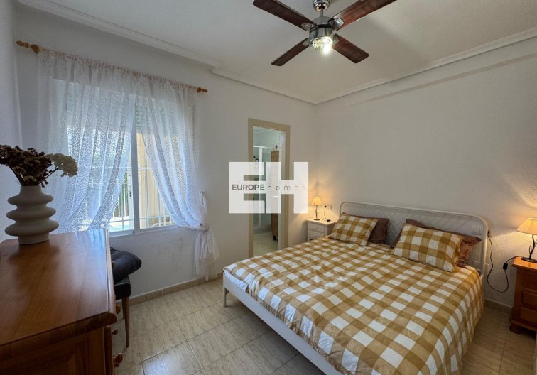 Segunda mano - Bungalow - Torrevieja - La Siesta - El Salado - Torreta