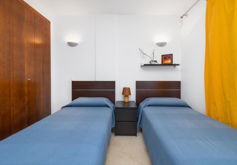 Segunda mano - Apartamento  - Torrevieja - Punta Prima