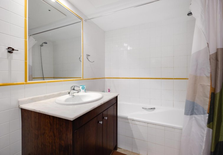 Segunda mano - Apartamento  - Torrevieja - Punta Prima