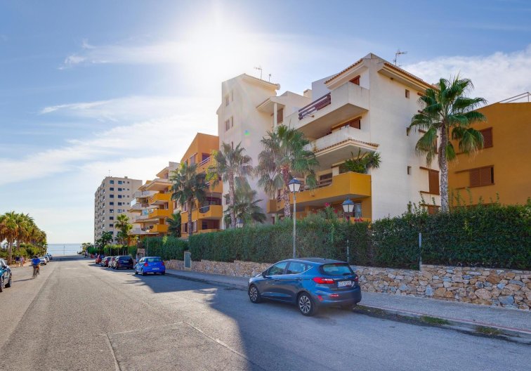 Segunda mano - Apartamento  - Torrevieja - Punta Prima